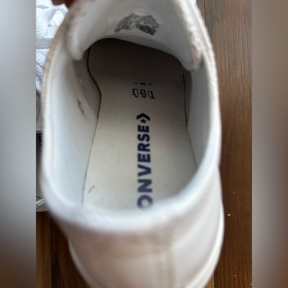NWOT Converse Chuck Taylor All Star/White Mono Leather Low-Top Original Sneakers - Picture 8 of 8